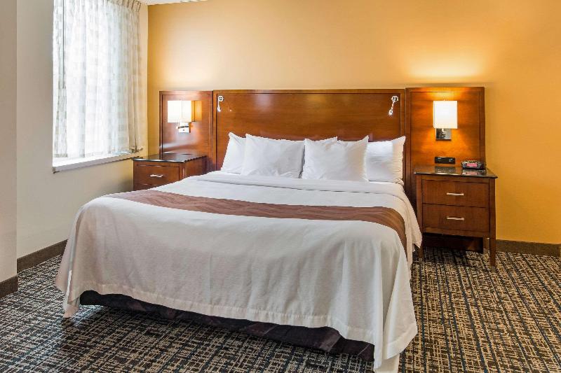 Quality Inn & Suites Eveleth image