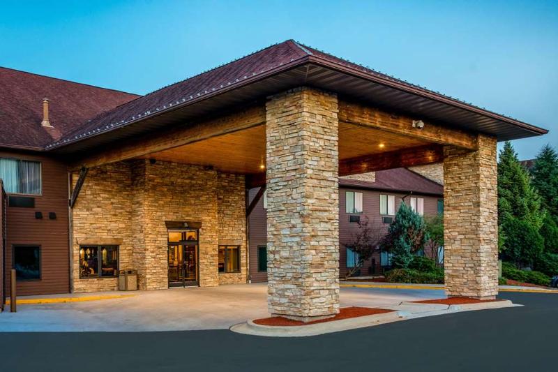 Riverview Inn & Suites, an Ascend Hotel