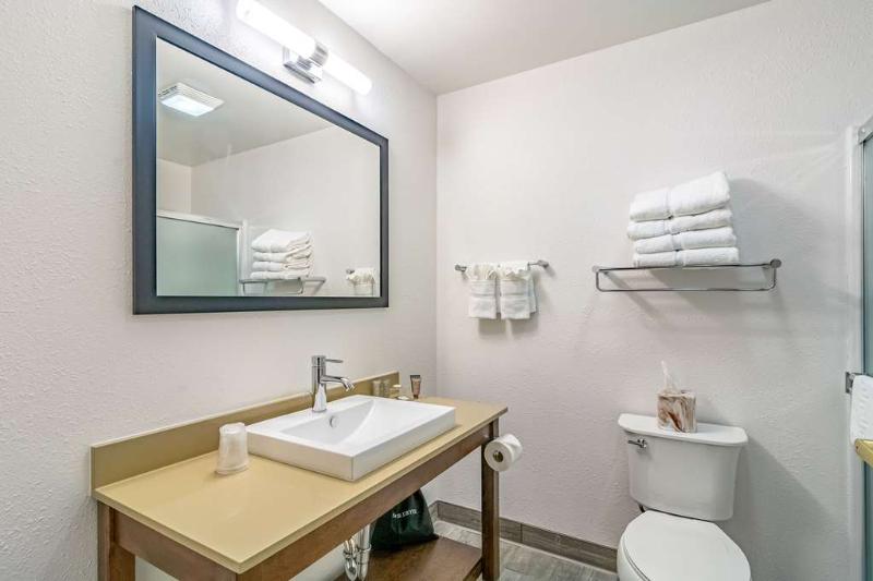 Riverview Inn & Suites, an Ascend Hotel