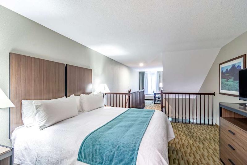 Riverview Inn & Suites, an Ascend Hotel