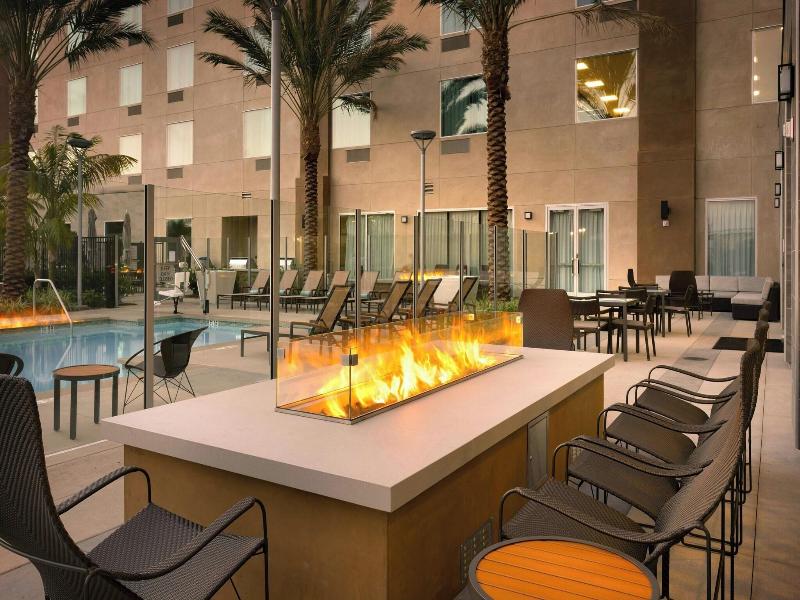 Courtyard Los Angeles Lax Hawthorne image