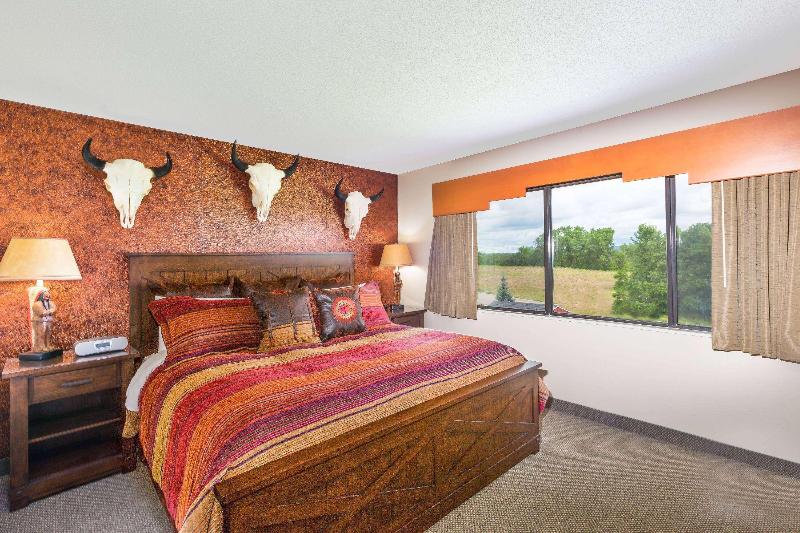 Americinn By Wyndham Wabasha image