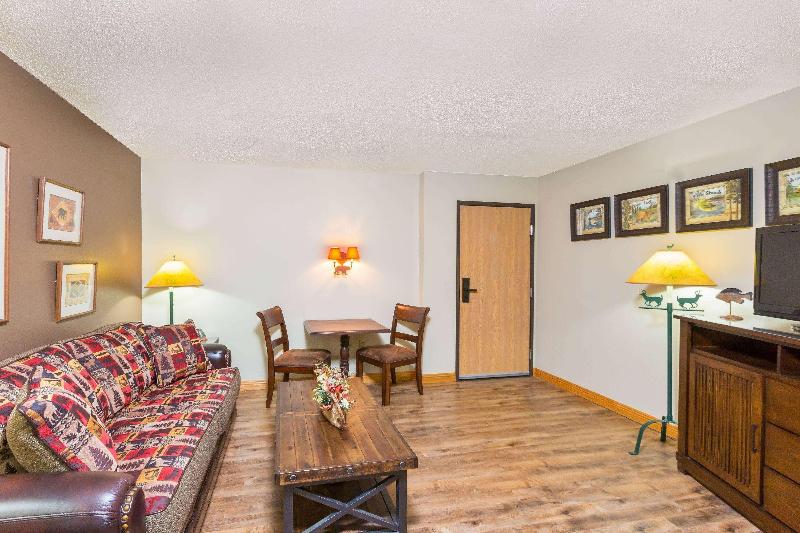 Americinn By Wyndham Wabasha image