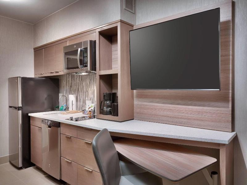 Towneplace Suites Los Angeles Lax/ Hawthorne image