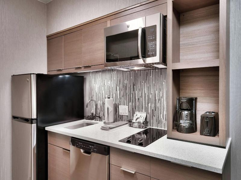 Towneplace Suites Los Angeles Lax/ Hawthorne image