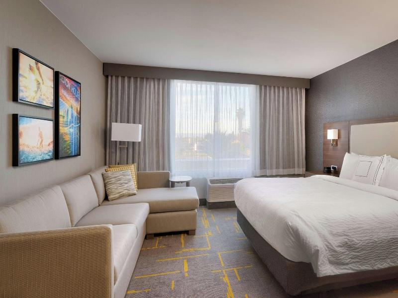 Towneplace Suites Los Angeles Lax/ Hawthorne image