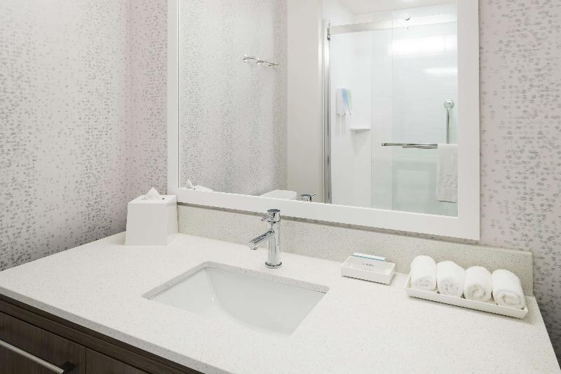 Home2 Suites by Hilton Orlando Airport image