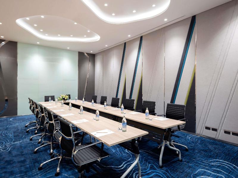 ibis Styles Bangkok Ratchada image