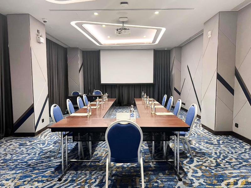 ibis Styles Bangkok Ratchada image