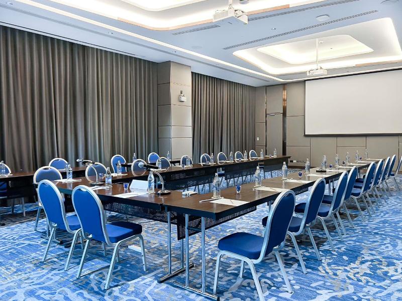 ibis Styles Bangkok Ratchada image