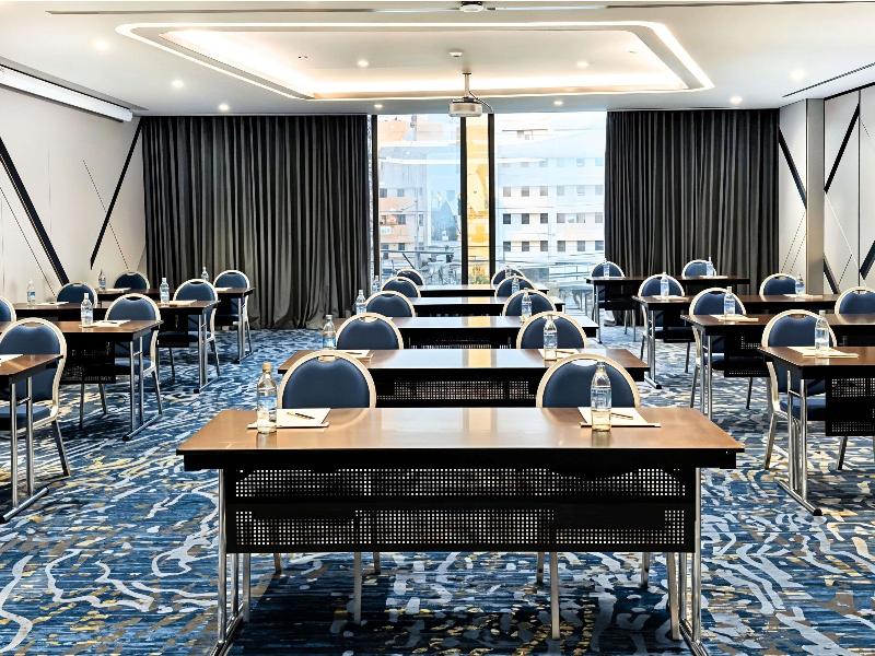 ibis Styles Bangkok Ratchada image