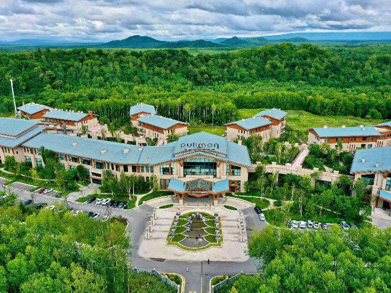 Pullman Changbaishan Resort image