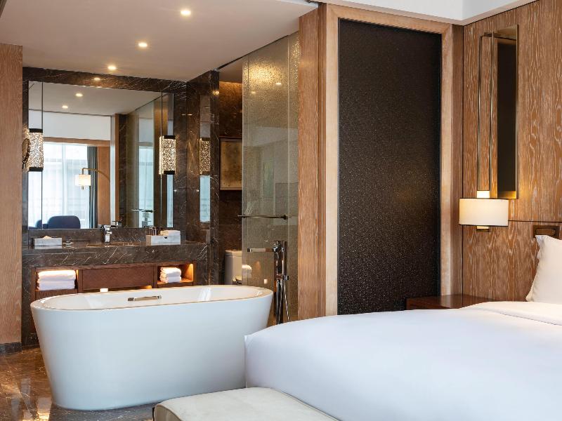 Pullman Changbaishan Resort image