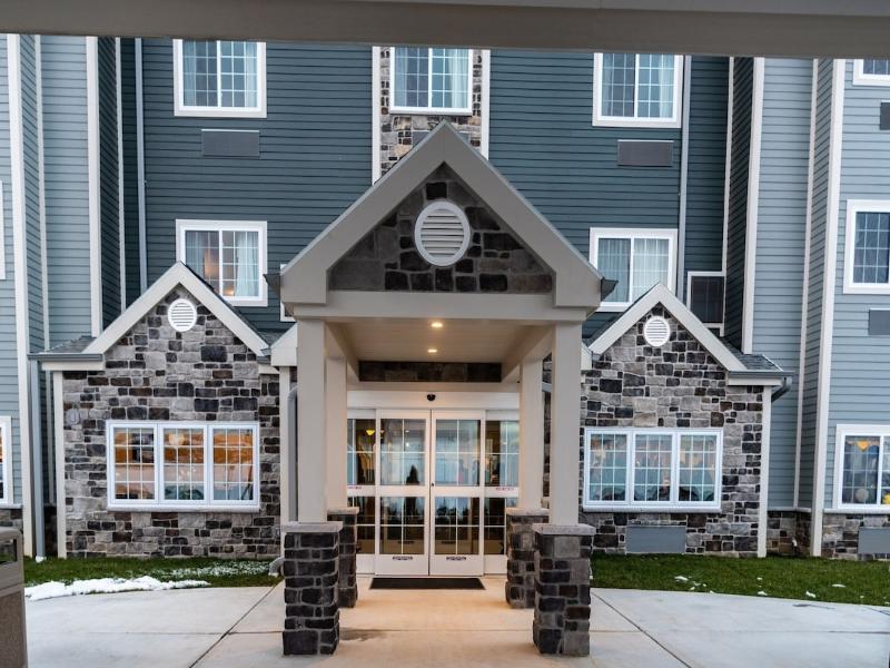 Microtel Inn and Suites by Wyndham Carlisle image