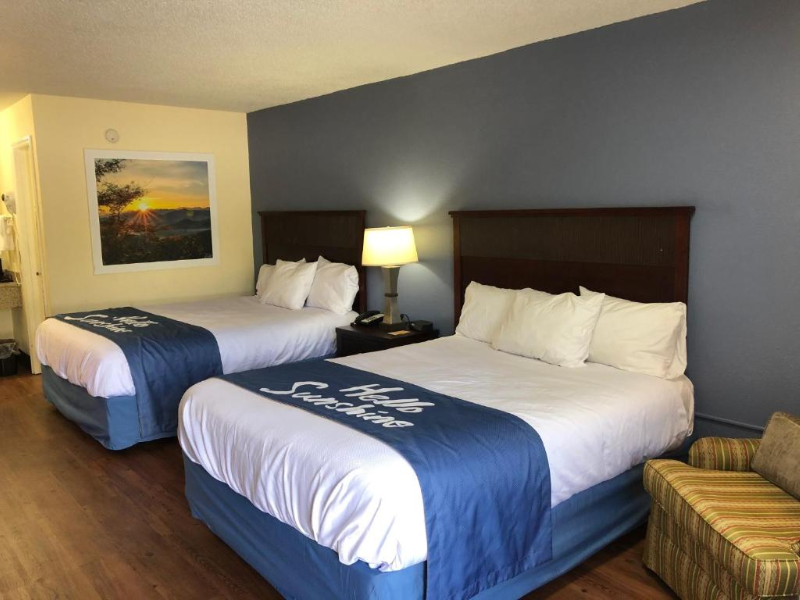 Days Inn By Wyndham King image