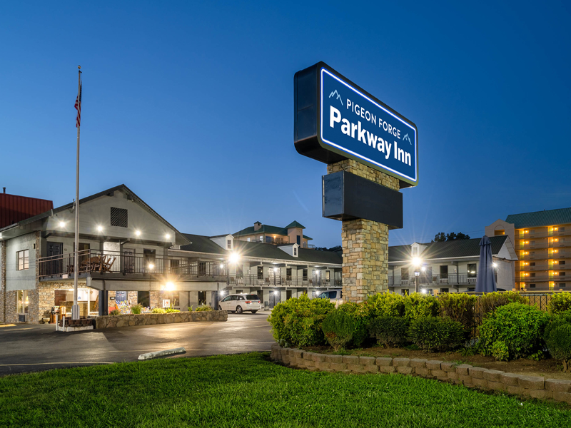 Pigeon Forge Parkway Inn image