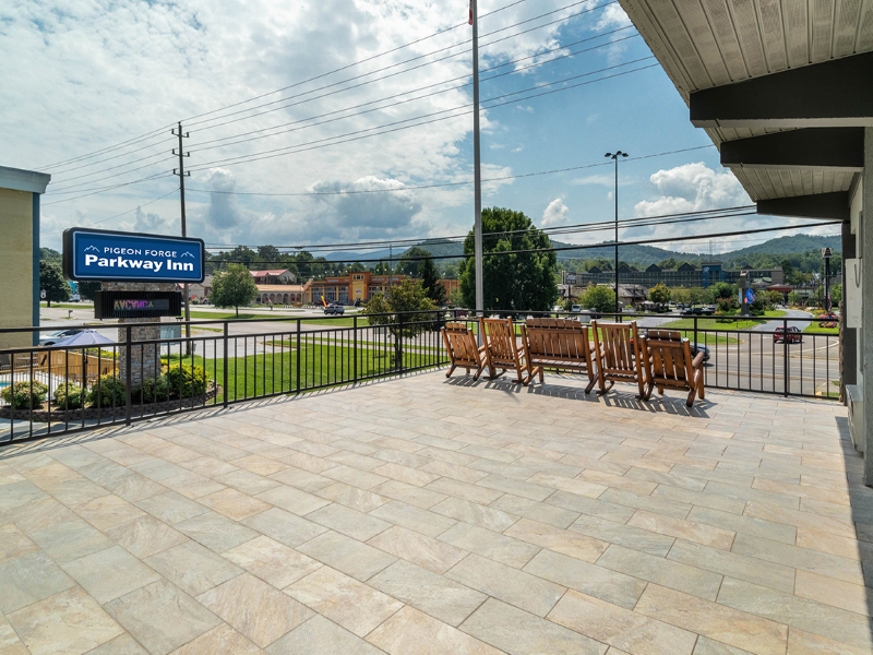 Pigeon Forge Parkway Inn image