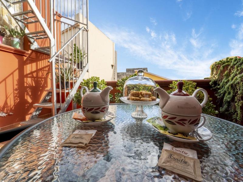 B&B Eraclio image