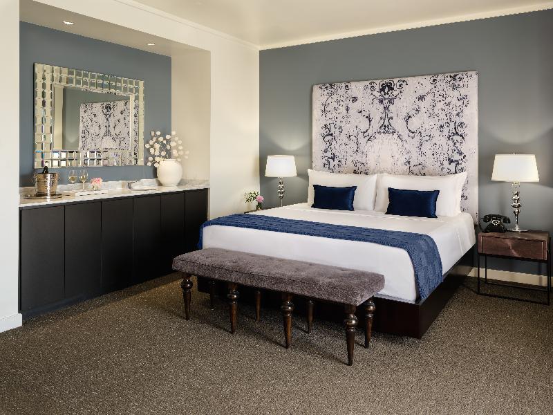 The Fontaine Hotel image