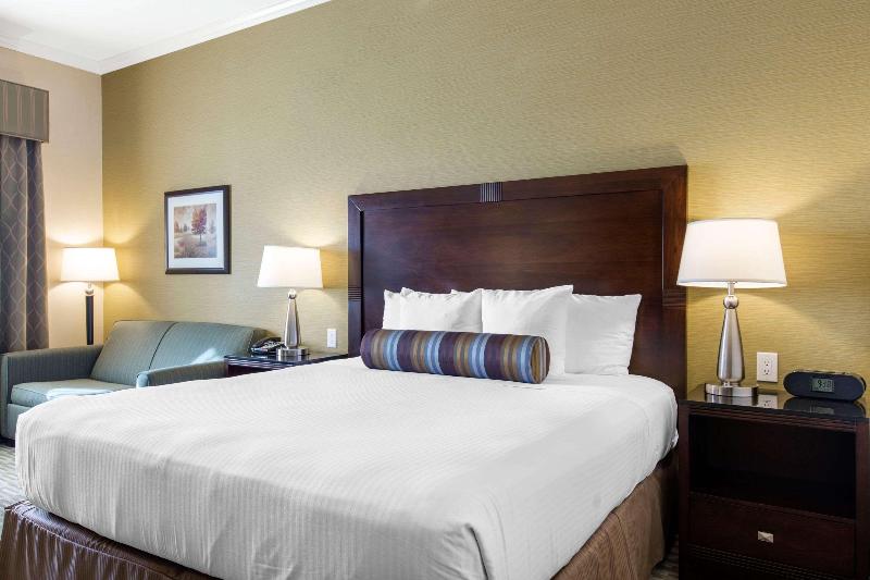 The Oaks Hotel & Suites — photo 206