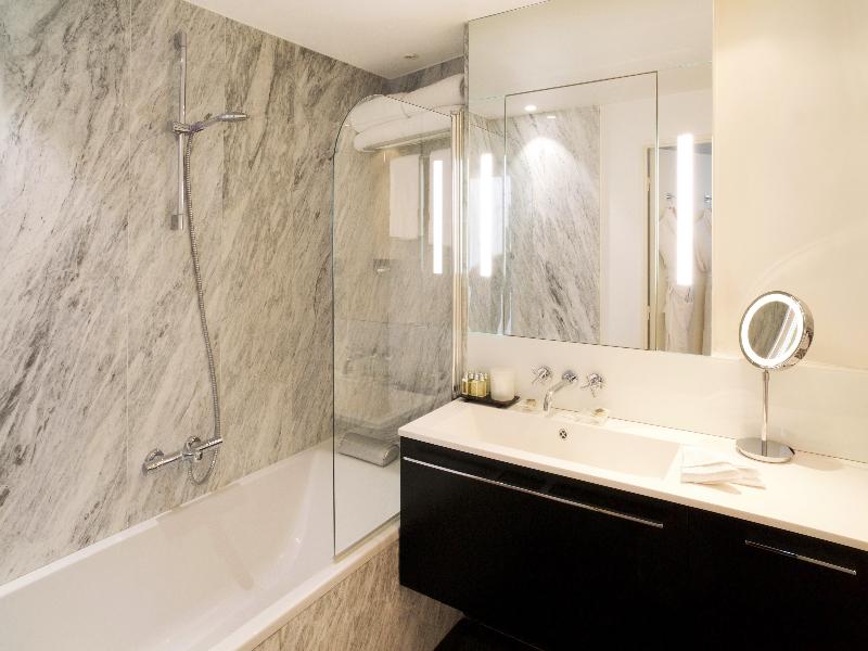 Montmartre Residence Paris image