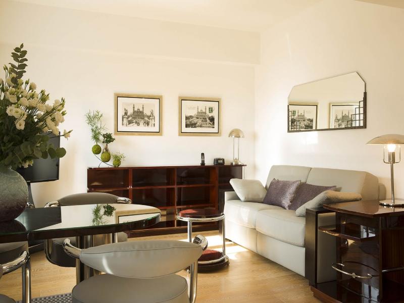 Montmartre Residence Paris image