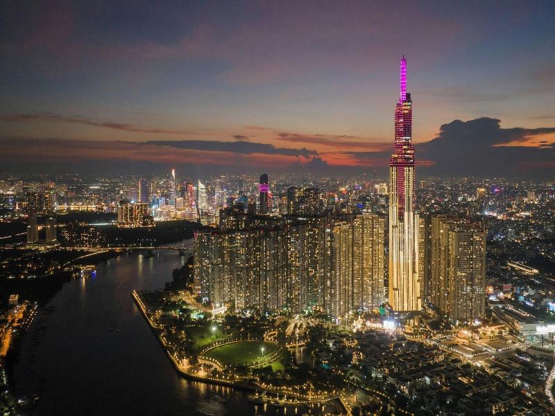 Vinpearl Landmark 81, Autograph Collection image