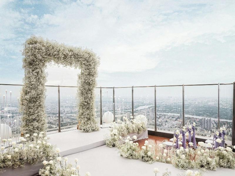 Vinpearl Landmark 81, Autograph Collection image
