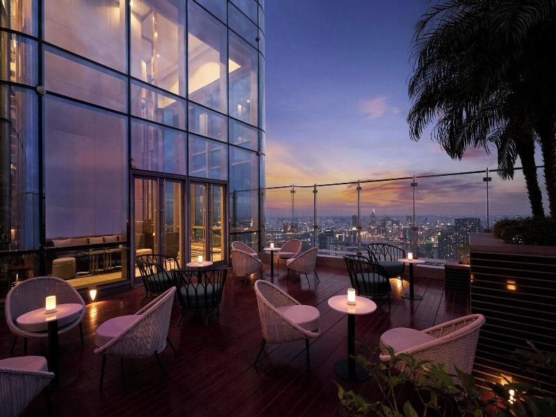 Vinpearl Landmark 81, Autograph Collection image
