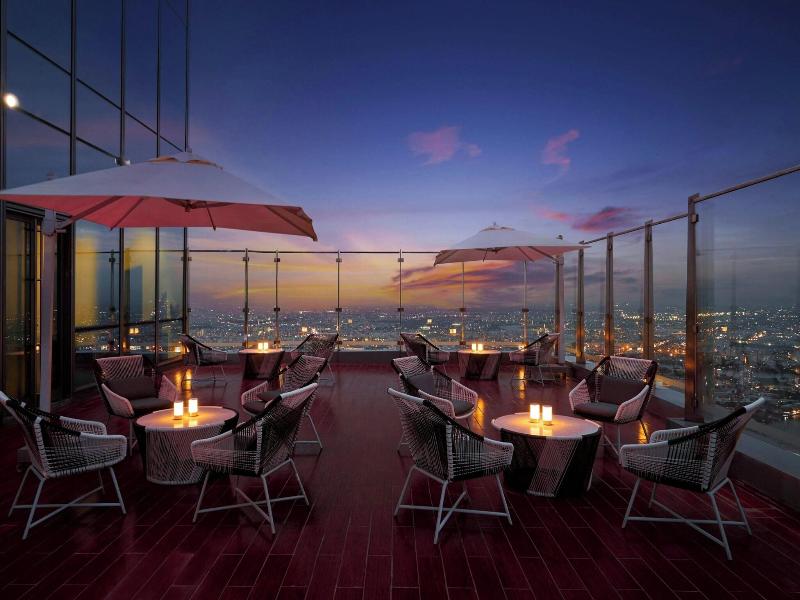 Vinpearl Landmark 81, Autograph Collection image