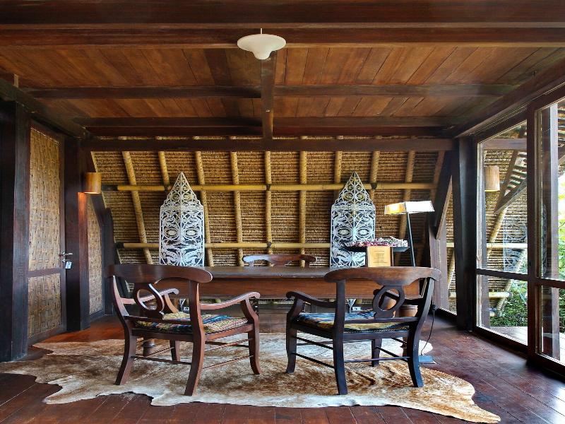 Jeeva Beloam Beach Camp Resort