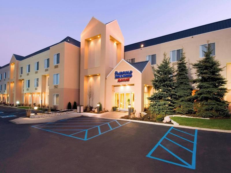 Fairfield Inn & Suites Merrillville image