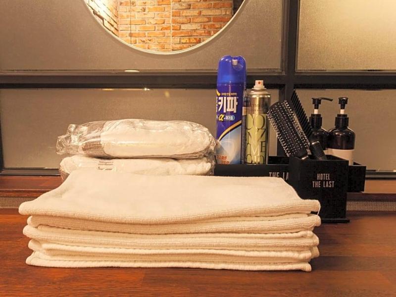 The Last Hotel image