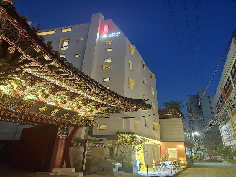 tong tong petit hotel image