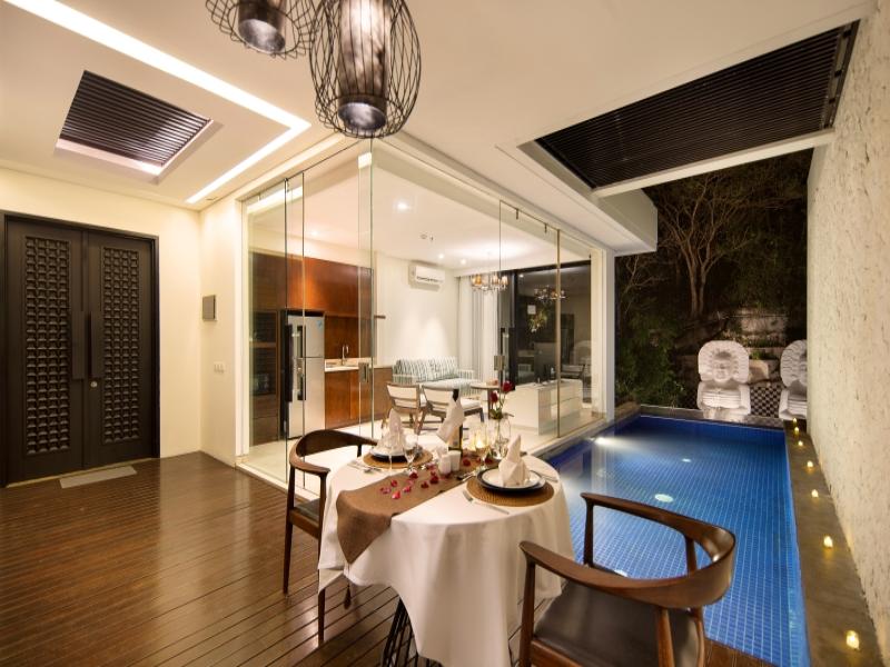 The Sterling Villas image
