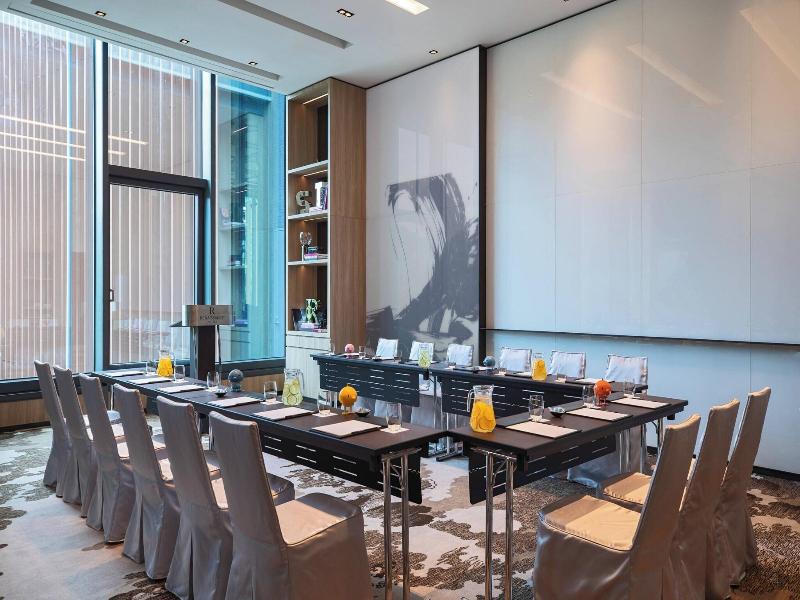 Renaissance Taipei Shihlin Hotel image