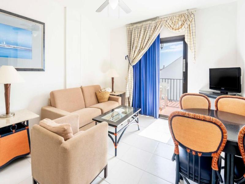 Ona Beverly Hills Heights image