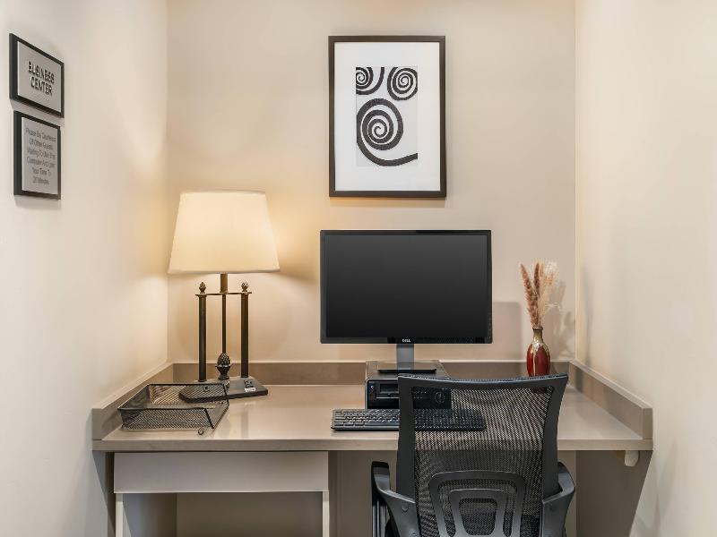 Country Inn Suites By Radisson Frederick Md image