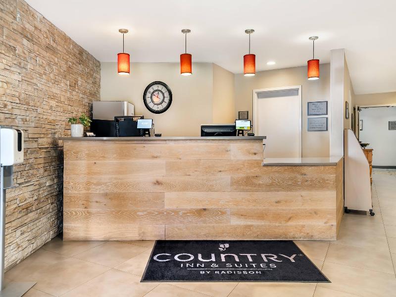 Country Inn Suites By Radisson Frederick Md image