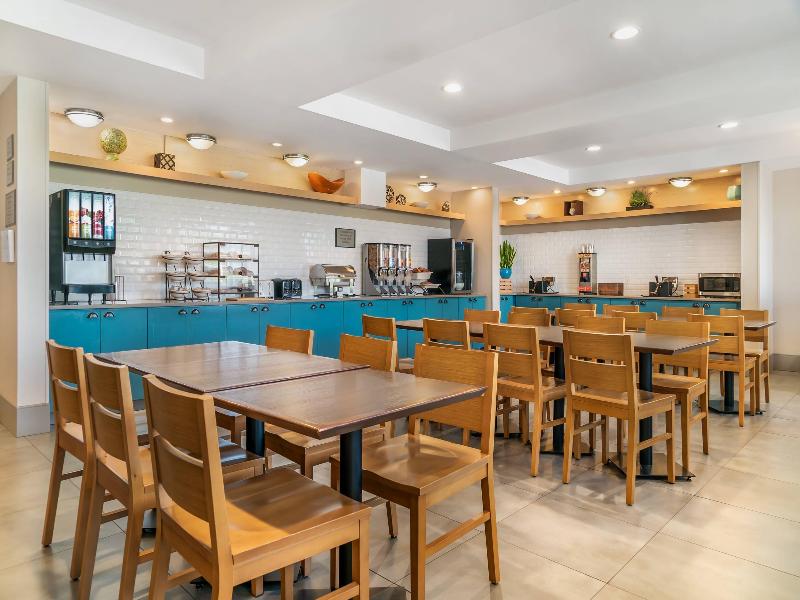 Country Inn Suites By Radisson Frederick Md image