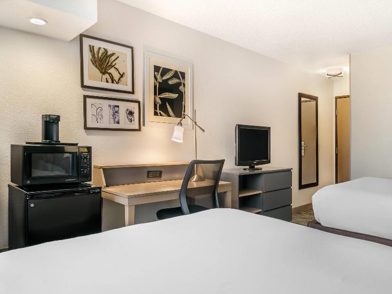 Country Inn Suites By Radisson Frederick Md image