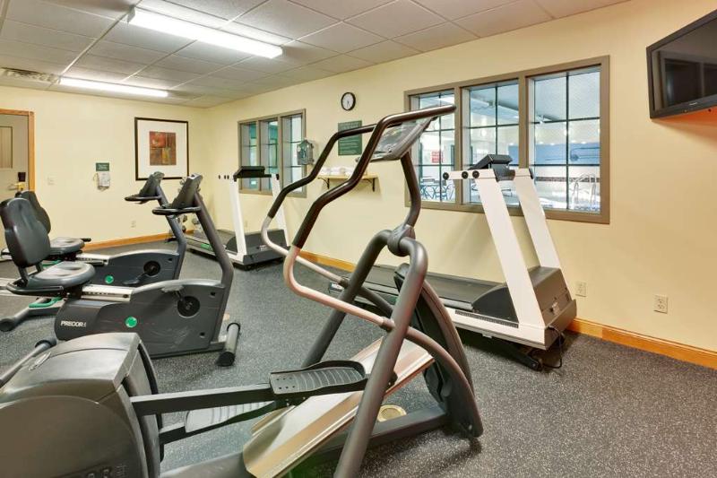 Country Inn Suites By Radisson Big Flats Elmira Ny image