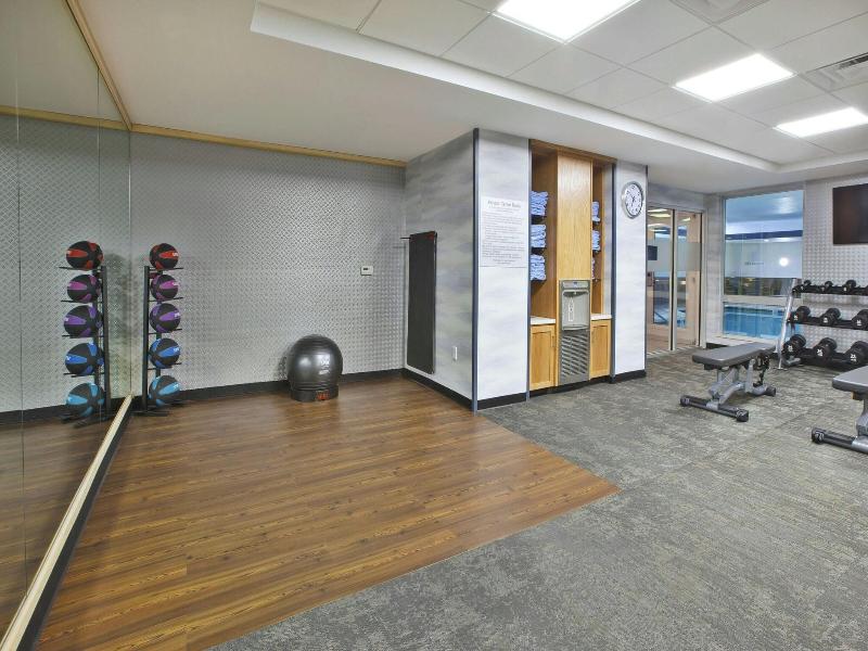 Fairfield Inn & Suites Flint Grand Blanc image