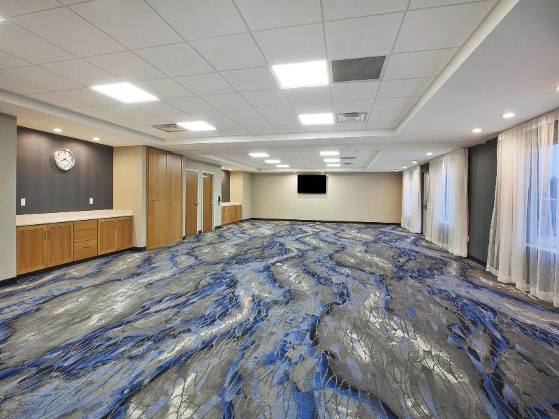Fairfield Inn & Suites Flint Grand Blanc image
