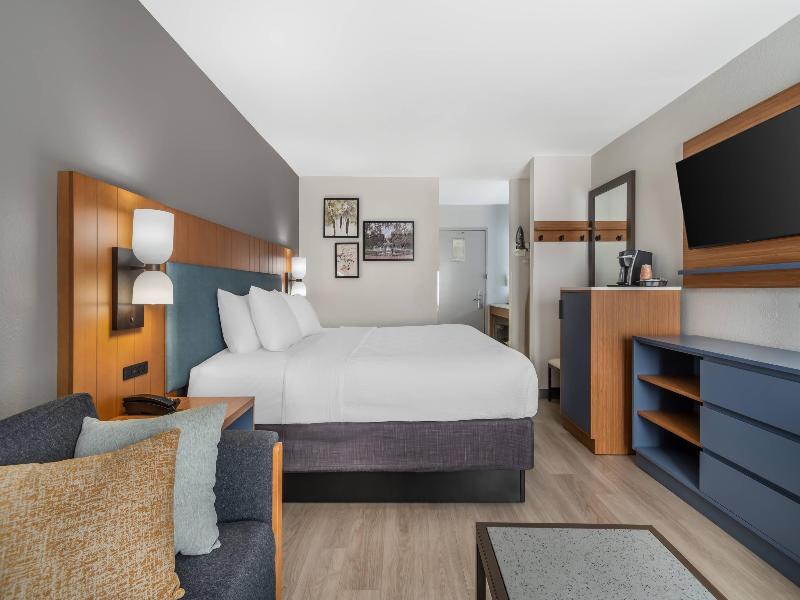Country Inn Suites By Radisson Shelby Nc image