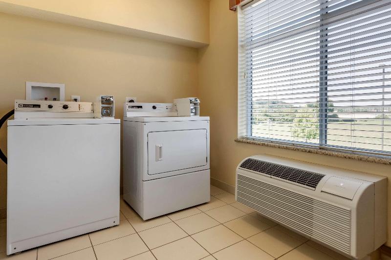 Comfort Inn Suites Dover image