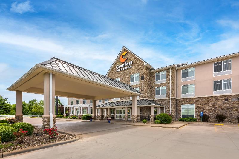 Comfort Inn Suites Dover image