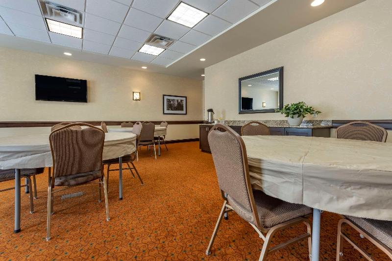 Comfort Inn Suites Dover image