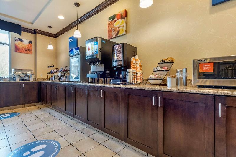Comfort Inn Suites Dover image