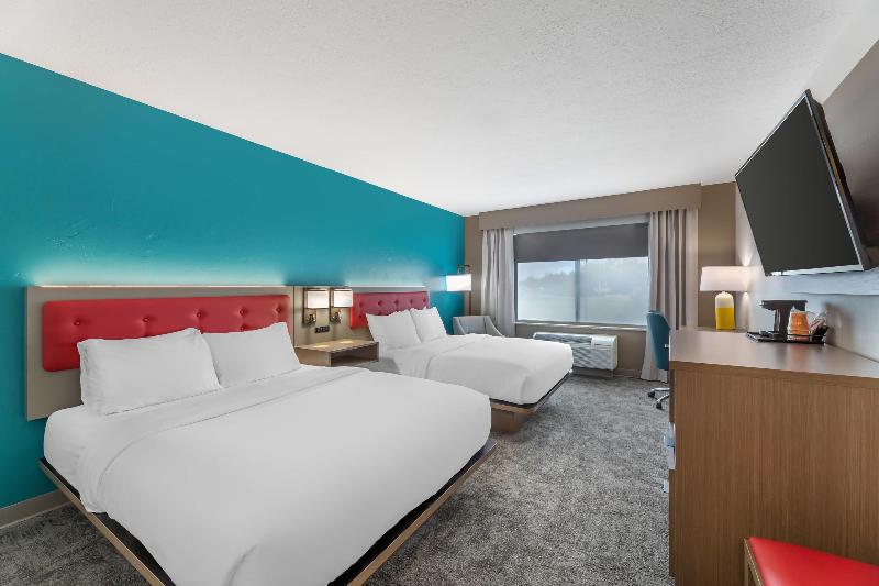 Comfort Inn Suites Dover image
